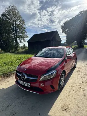 Mercedes-Benz A 200 7G-DCT Urban