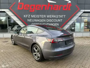 Tesla Model 3 Long Range Dual AWD Matrix AHK abnehmbar Bild 5