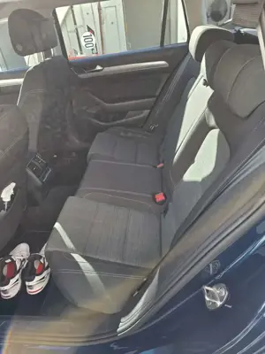 Volkswagen Passat Variant Passat Variant 2.0 TDI SCR DSG Business Bild 5