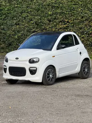Microcar Due
