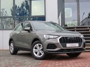 Audi Q3 35 TDI S tronic Sitzheizung Navigation