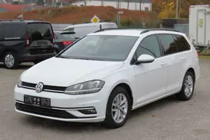 Volkswagen Golf VII 1,6 Comfort Navi Klimaaut Standheiz ACC