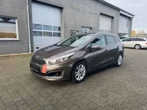 Kia Ceed SW / cee'd SW 1.6 CRDi Spirit*Navi*2.Hand*