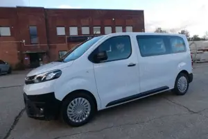 Toyota Proace 2.0 Comfort 9-Sit*Temp*Navi*2xDachklima*