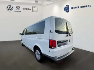 Volkswagen T6.1 Transporter Kombi 2.0TDI LR APP-CONN+TEMPOMAT+++ Bild 5