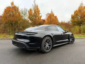 Porsche Taycan Turbo