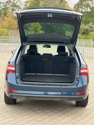 Skoda Superb Combi 2.0 TDI DSG 190PS | Top-Austattung Bild 5