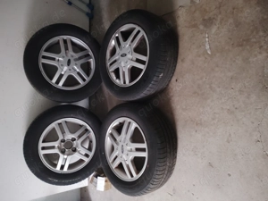 Borbet Alufelgen und Somerreifen 4 x 108 R15 ET52,5 mit Michelin 195 60 R15 Profil 5 - 6 mm