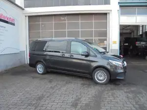 Mercedes-Benz V 300 d lang 4Matic, Kamera, Navi Bild 2