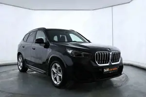 BMW X1 sDrive18d M Sport HUD|Pano|PAs+360°|Aktiv|AHK