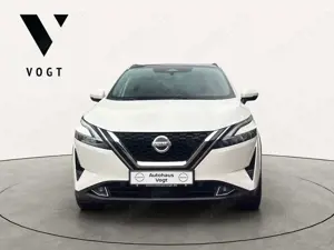 Nissan Qashqai °AUTOMAT°J12°TEKNA+°LEDER°BOSE°AHK°PANORA Bild 2