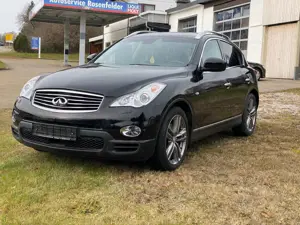 Infiniti EX30