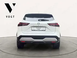 Nissan Qashqai °AUTOMAT°J12°TEKNA+°LEDER°BOSE°AHK°PANORA Bild 5