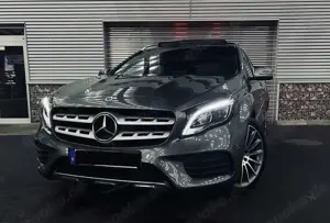 Mercedes-Benz GLA 250 4MATIC AMG-Line | Panorama | Kamera | Top