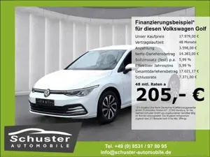 Volkswagen Golf VIII ACTIVE 1.0TSI*LED ACC R-Kam Navi SHZ