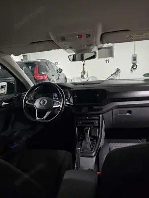 Volkswagen T-Cross Life Bild 4