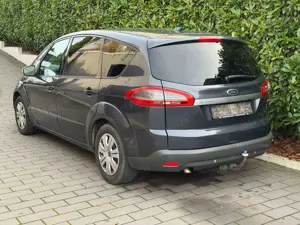 Ford S-Max Trend **Facelift**7-Sitzer**PDC**AHK**HU 02/2027** Bild 3