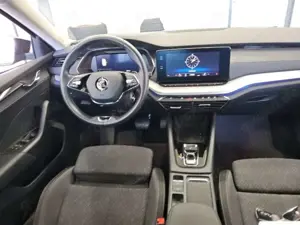 Skoda Octavia Combi Ambition Bild 4