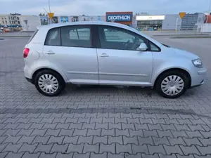Volkswagen Golf Plus 1.6 Tour Bild 2