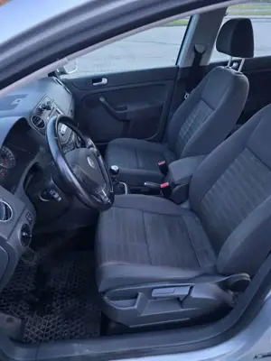 Volkswagen Golf Plus 1.6 Tour Bild 4