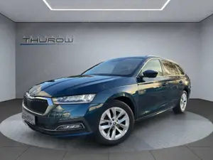Skoda Octavia Combi 2.0 TDI DSG First Edition Bild 2