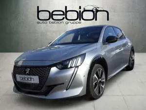 Peugeot 208 e- 136 e- GT ACC LED Navi PDC Pano LM
