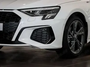 Audi A3 35 TDI S-Line LED Kamera Bild 5