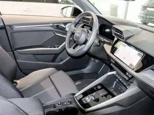 Audi A3 35 TDI S-Line LED Kamera Bild 3