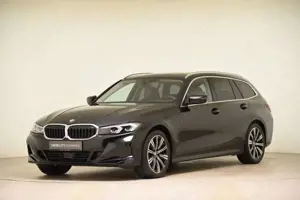 BMW 320 d Touring xDrive ACC DriveAss Pano*UVP:69.460