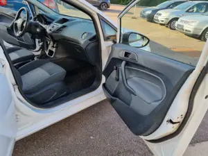 Ford Fiesta EURO 4 / KLIMA / EXPORT!!!FESTPREIS!!! Bild 3