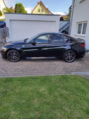 Alfa Romeo Giulia 2.9 V6 Bi-Turbo Quadrifoglio