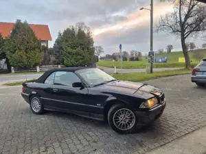 BMW 318 318i Cabrio Bild 3