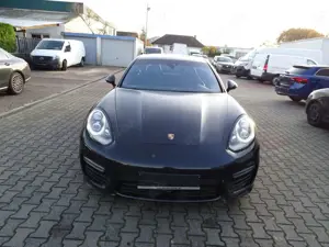 Porsche Panamera 4 GTS Bi-Xenon, Klappe, Luft, PDK, Chrono, PDLS-Pl Bild 2