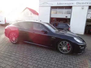 Porsche Panamera 4 GTS Bi-Xenon, Klappe, Luft, PDK, Chrono, PDLS-Pl Bild 4