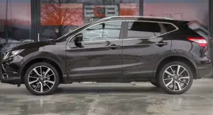 Nissan Qashqai Tekna 4x4 *1.Hand/SHZ/Klimaaut* Bild 2