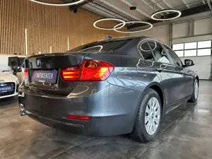 BMW 318 d Limousine *2. Hand*Bi-Xenon*Navi*Klima*SHZ Bild 5