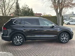 Volkswagen Tiguan Allspace Highline 4M Dynaudio AHK ACC Bild 4