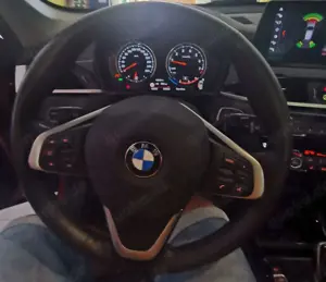 BMW X1 X1 xDrive20i Aut. Sport Line Bild 2