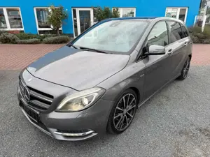 Mercedes-Benz B 200 BlueEFFICIENCY Sports Tourer Automatik