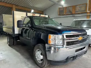 Chevrolet Silverado 3500 Allrad 6.0 V 8 4X4 Doppelberaifun