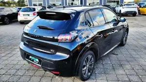 Peugeot 208 Elektromotor 136 Allure Pack Bild 4