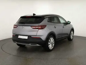 Opel Grandland X 2.0 D Ultimate Aut. LED Sitzluft ACC Bild 5