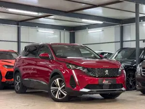 Peugeot 5008 Allure Pack 7SITZ*TOTW*LANE*VIR*KAME*APP*1H