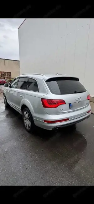 Audi Q7 3.0 TDI DPF quattro tiptronic Bild 2