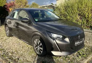 Peugeot 208 PureTech 100 Active inkl. Winter-Sommerreifen
