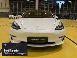 Tesla Model 3 Bild 3