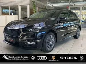 Skoda Fabia 1.0 TSI Drive Wireless Smart link Kamera