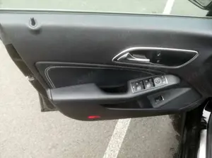 Mercedes-Benz CLA 180 Shooting Brake d 7G-DCT AMG Line Bild 3