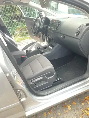 Volkswagen Golf Plus Golf Plus 1.6 Comfortline Bild 5