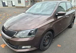 Skoda Fabia Style Klima MFL SHZ  PDC